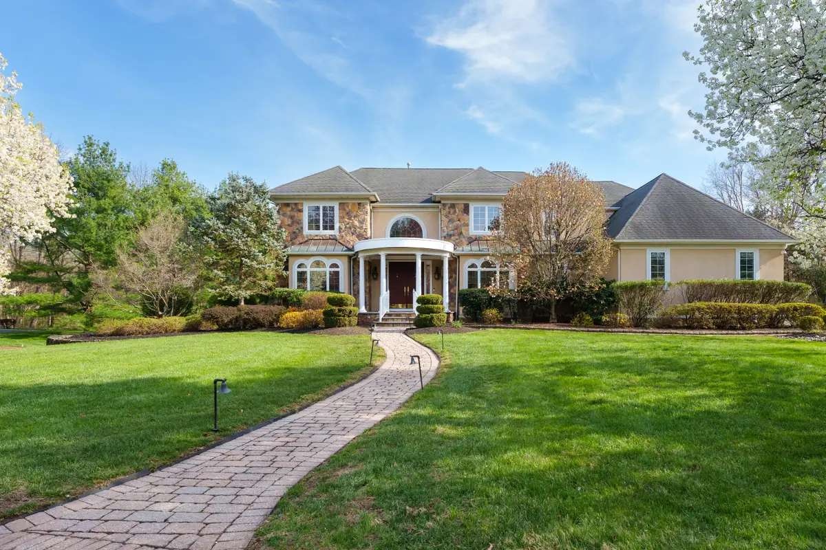 33 Saddlewood Ct, Montgomery, NJ 08502 - #1