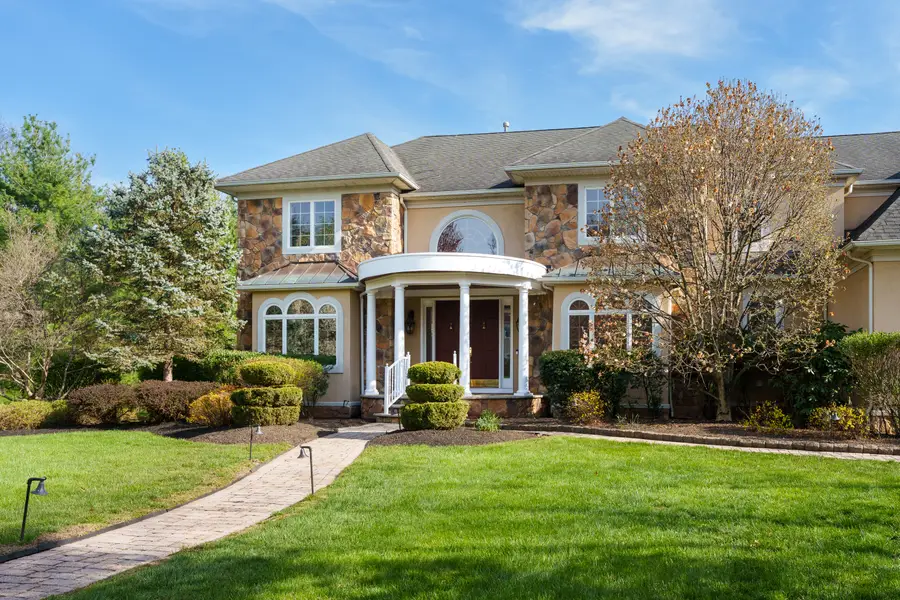 33 Saddlewood Ct, Montgomery, NJ 08502 - #2