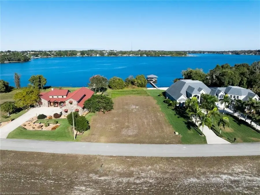 494 Sunset Pointe Drive, Lake Placid, FL 33852 - #2