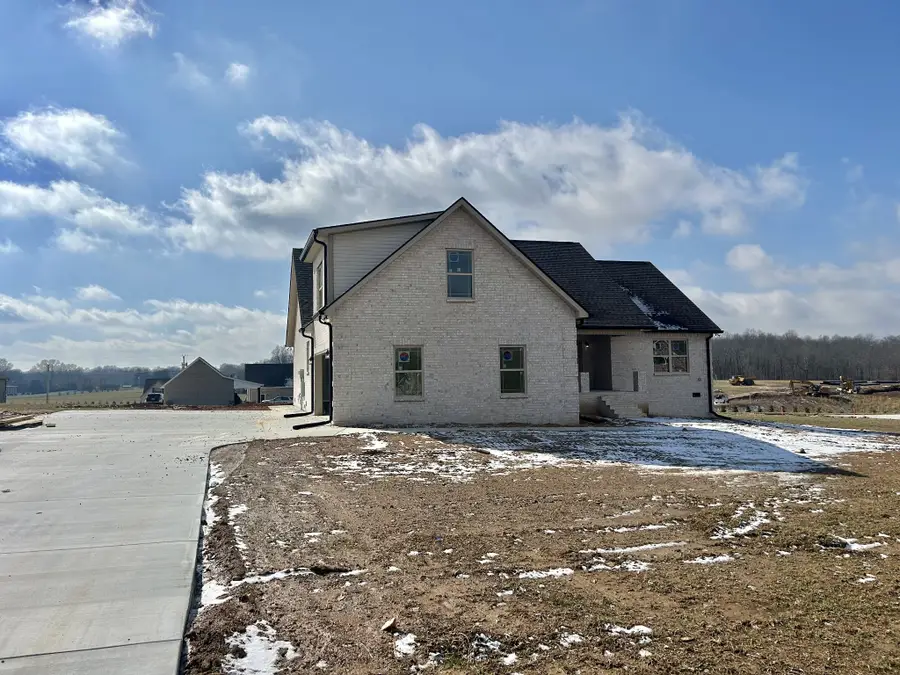 435 Randall Ln, Manchester, TN 37355 - #3