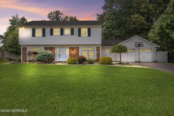 64 Livingston Lane, Manalapan, NJ 07726