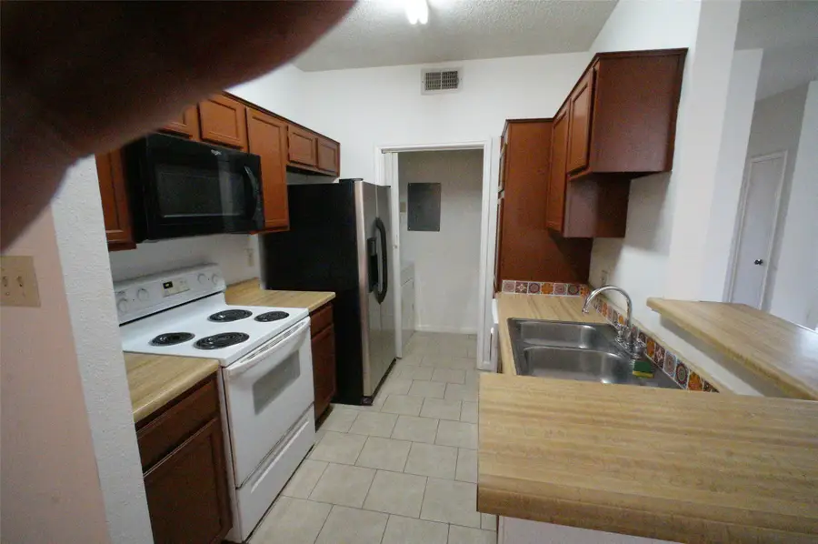 8197 Sands Point Drive #137, Houston, TX 77036 - #2