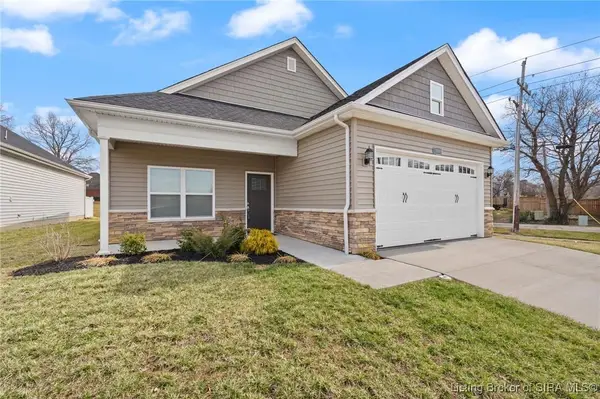 3000 Bales Way, Jeffersonville, IN 47130