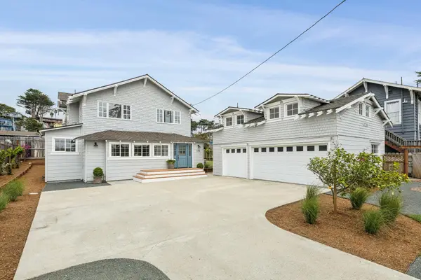 140 Wienke Way, Moss Beach, CA 94038