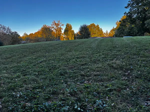 13 Whitebridge Lane, Frankfort, KY 40601