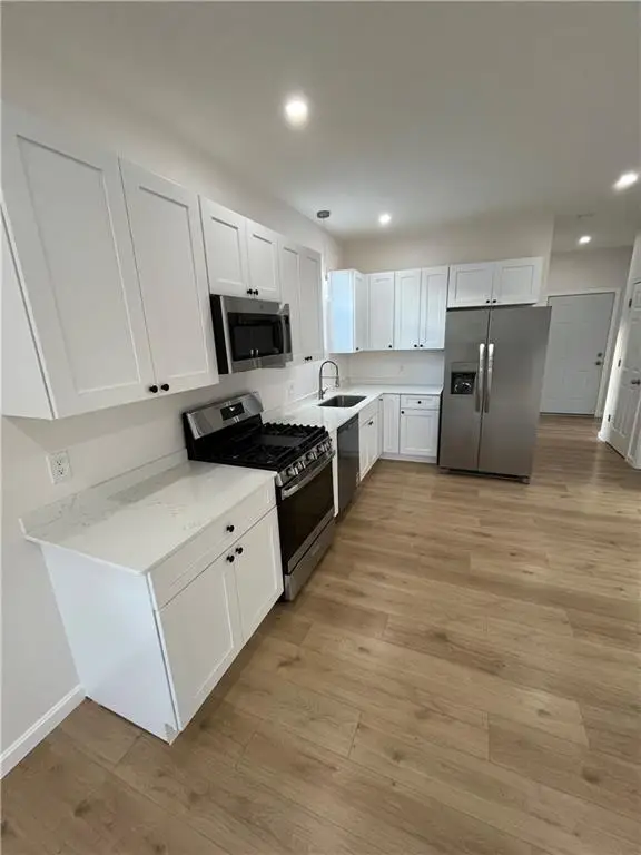 27 Newbury Street , 2, Providence, RI 02904 - #2