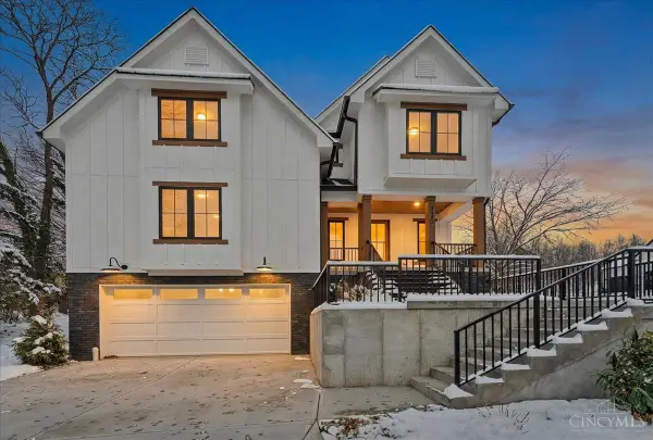 3490 Cooper Road, Blue Ash, OH 45241