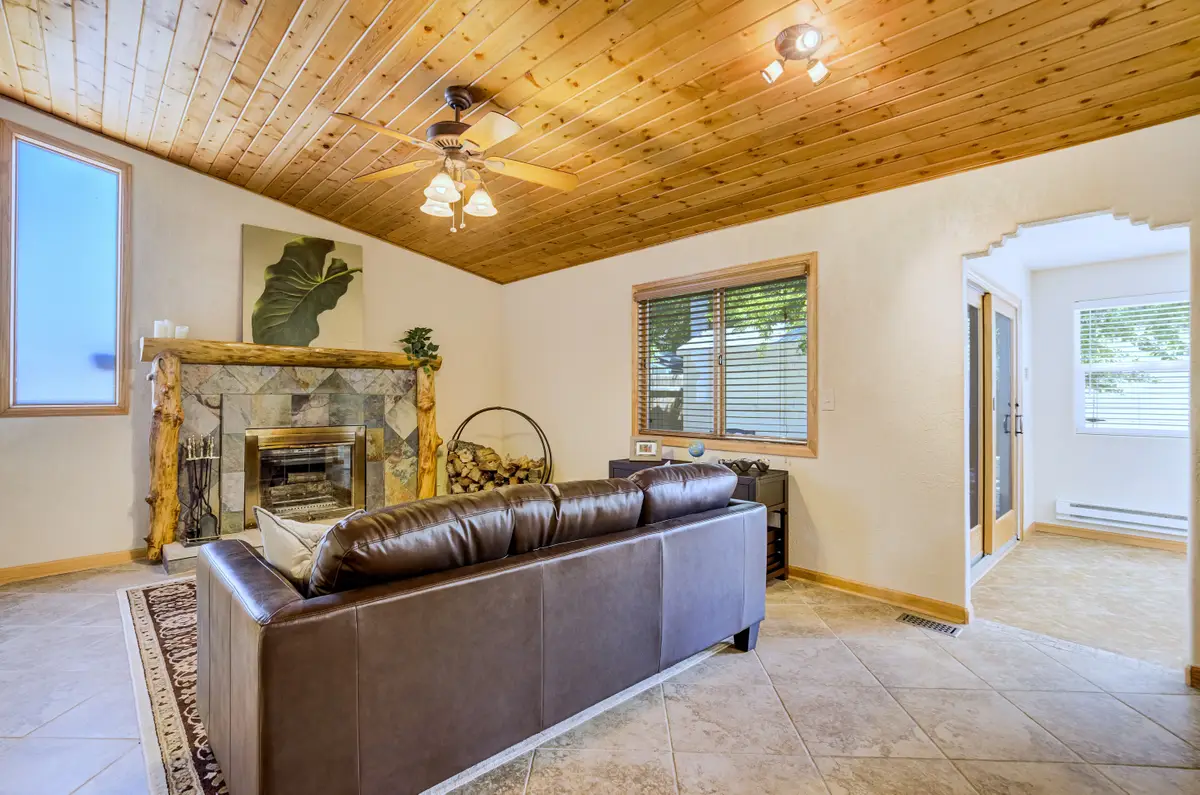 5915 Pemberton Way, Colorado Springs, CO 80919 - #1