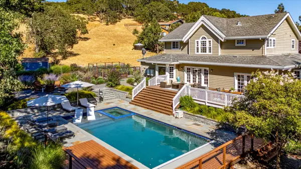 2980 Warm Springs Road, Glen Ellen, CA 95442