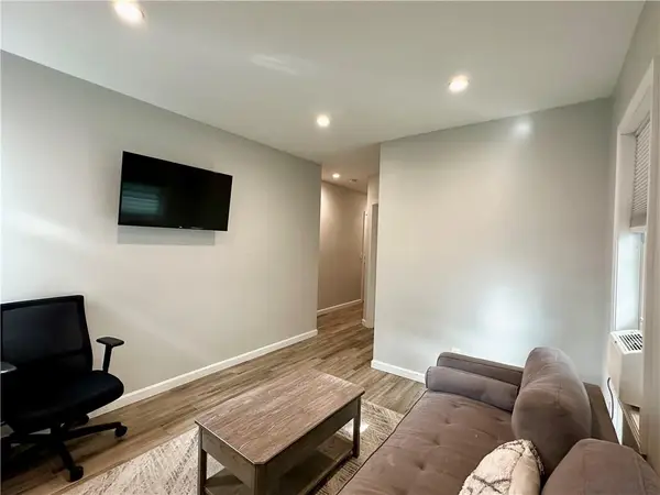 29 Ann Street , 3, Newport, RI 02840