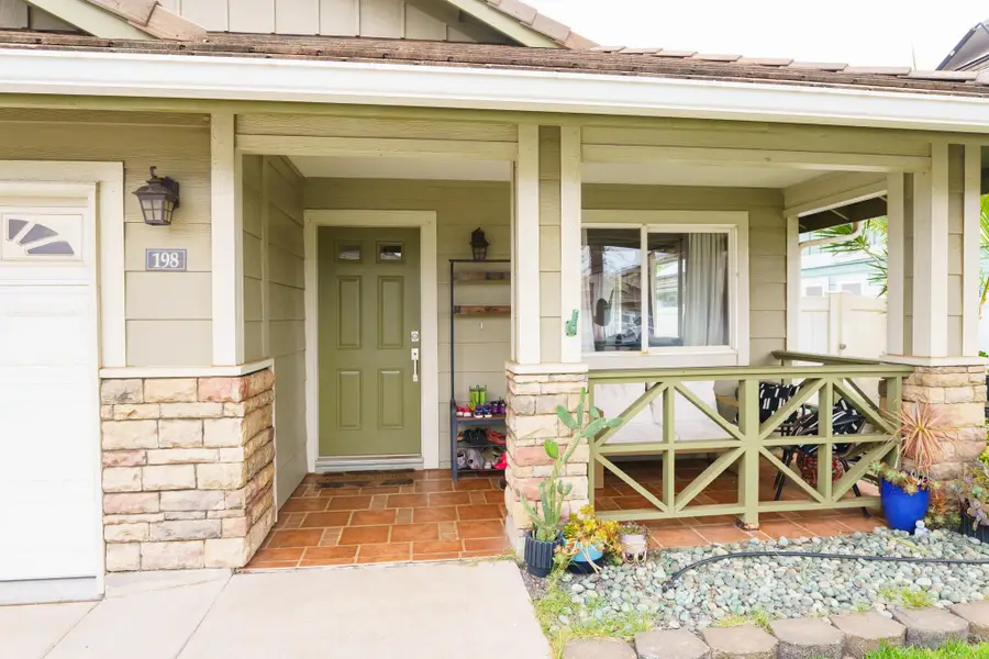 198 Anamuli St, Kahului, HI 96732 - #2