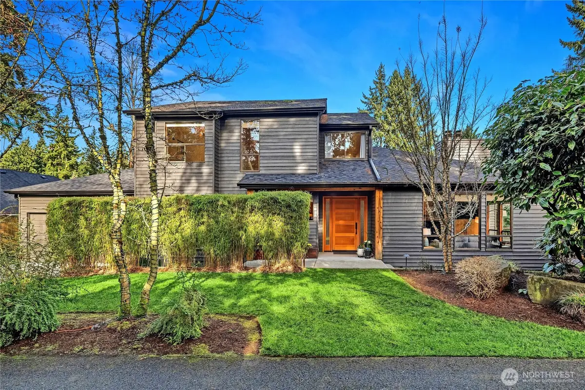 2234 108th Avenue Se, Bellevue, WA 98004 - #1