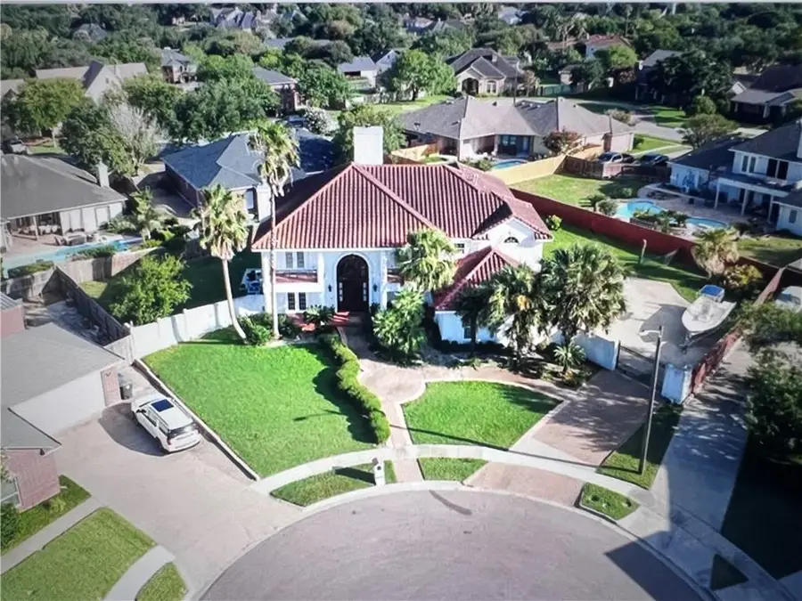 4502 Thoreau Circle, Corpus Christi, TX 78410 - Image #2