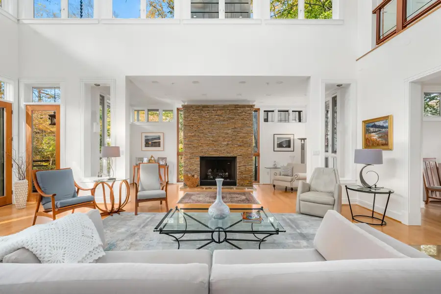 2807 Chesterfield Pl Nw, Washington, DC 20008 - #2