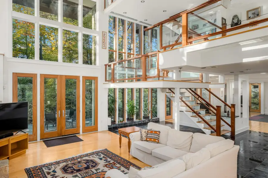 2807 Chesterfield Pl Nw, Washington, DC 20008 - #3