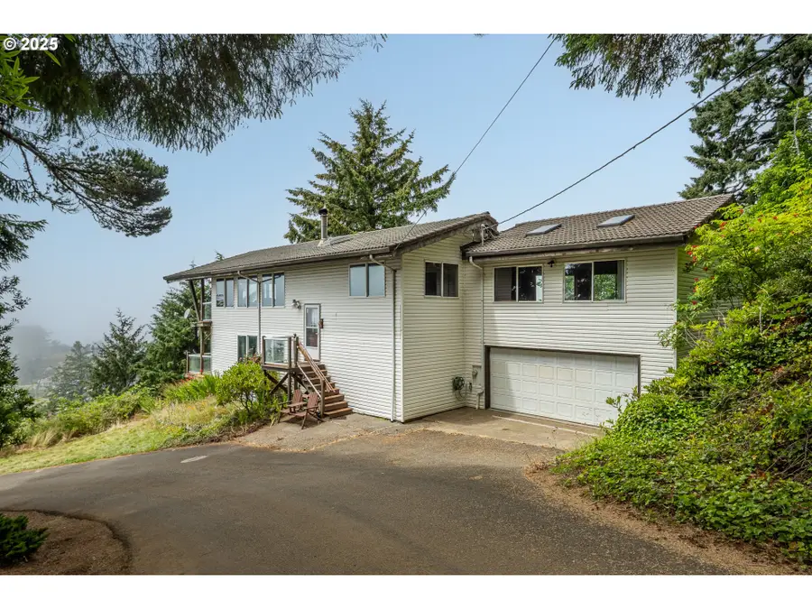 340 NE Vista Terrace, Depoe Bay, OR 97341 - #2
