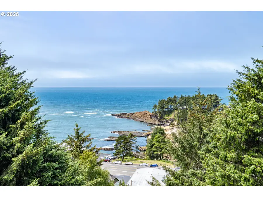 340 NE Vista Terrace, Depoe Bay, OR 97341 - #3