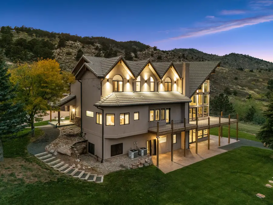 4736 Rim Rock Ridge Rd, Fort Collins, CO 80526 - Image #2