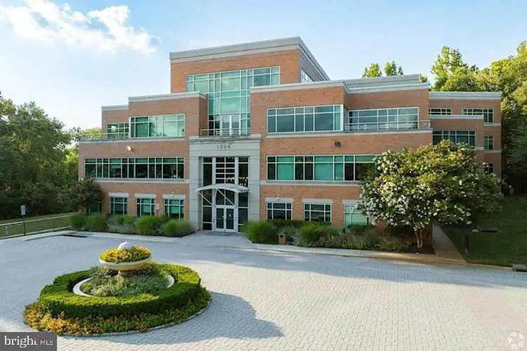 1984 Isaac Newton Square W , 214, Reston, VA 20190 - #1