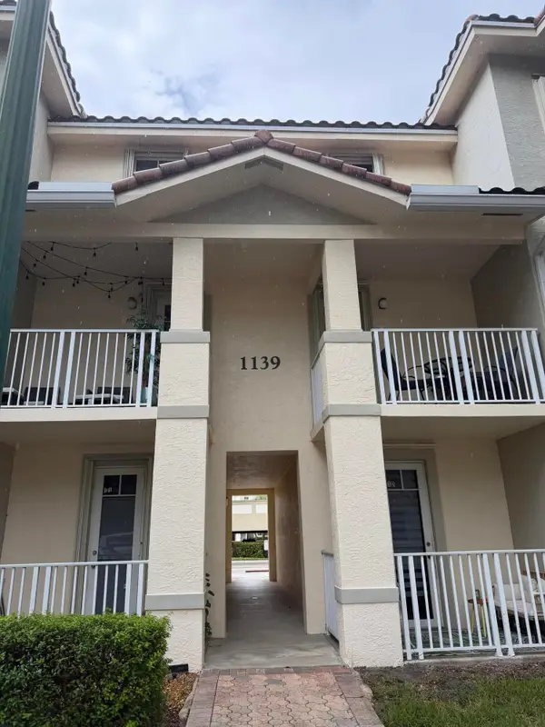 1139 Town Center Drive #25, Jupiter, FL 33458