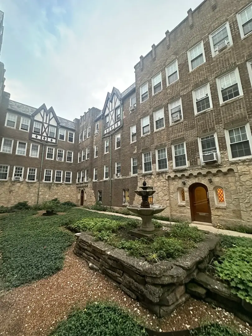 2333 W Farwell Avenue , 1S, Chicago, IL 60645 - #1