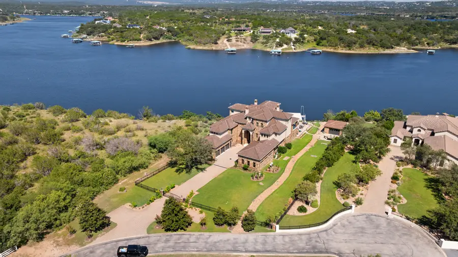 1216 Travis Bluff Way, Spicewood, TX 78669 - Image #2