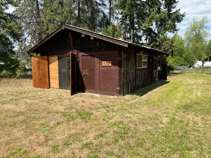 1221 Minter Ave, Marcus, WA 99151 - #2
