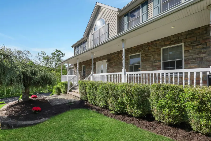 8 Buena Vista Drive, Ringwood, NJ 07456 - #3