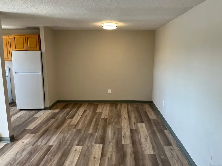 32 Cook Avenue #D23, Meriden, CT 06451 - #3