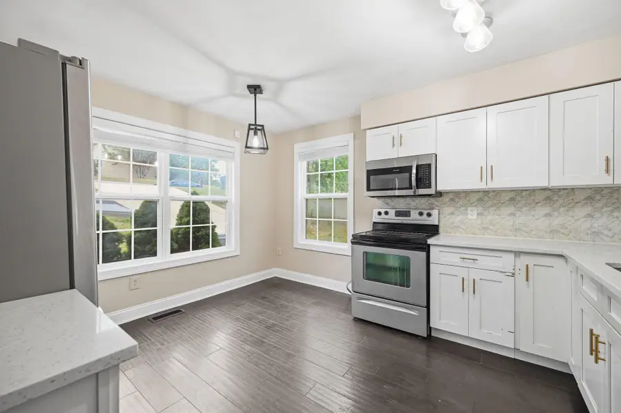 28 Cherry Laurel Drive, Fredericksburg, VA 22405 - #3
