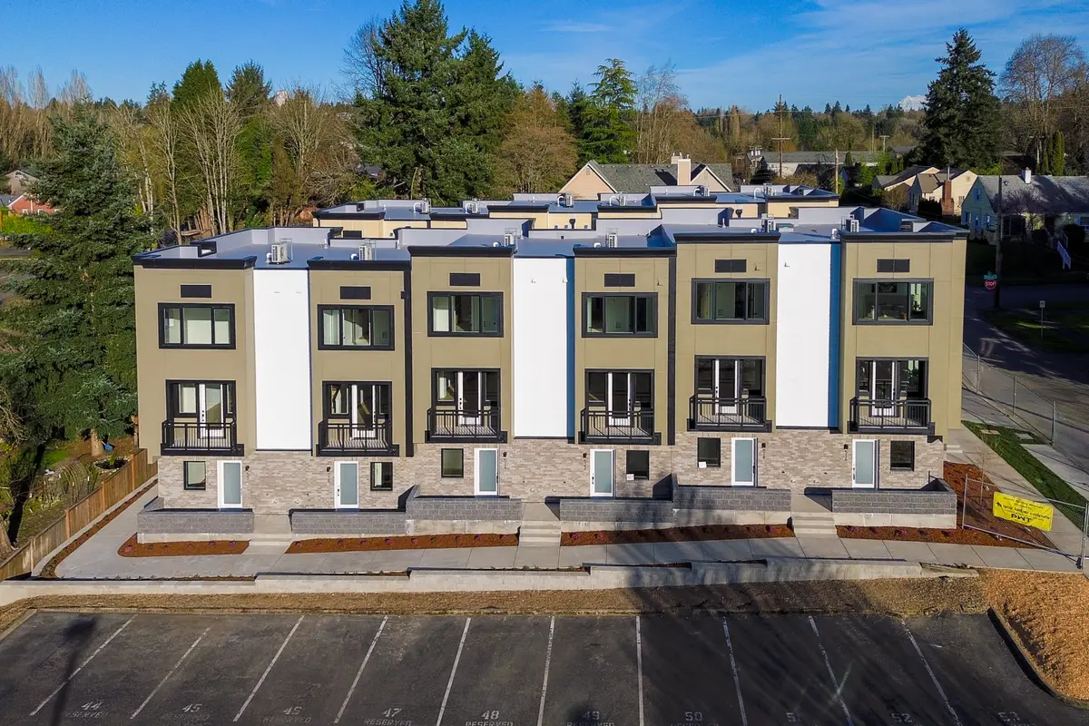 518 13th Avenue Se, Olympia, WA 98501 - #1