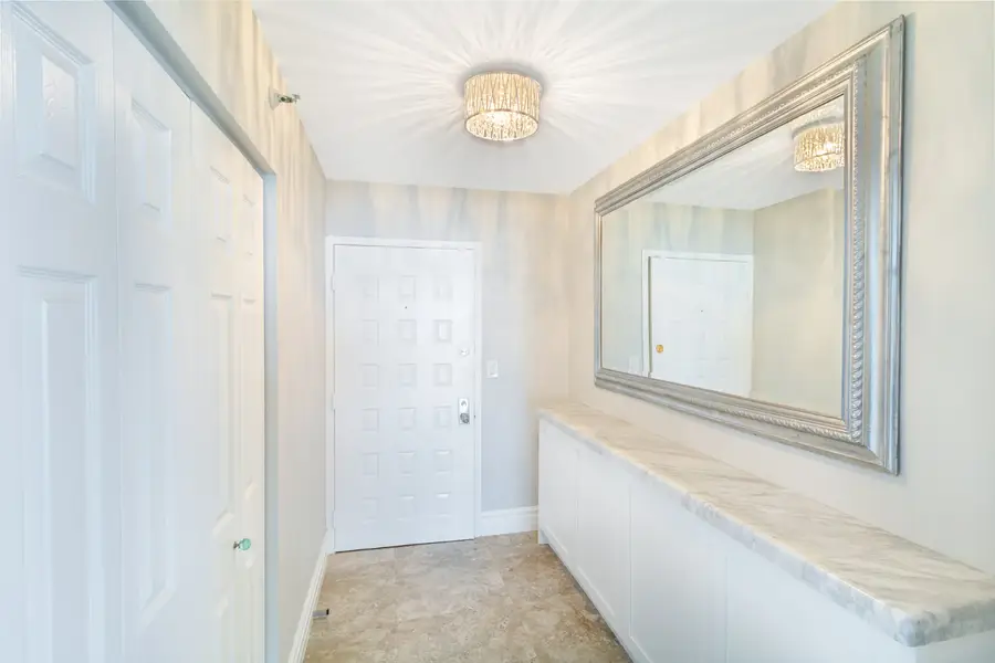 6061 Collins Ave # 6F, Miami Beach, FL 33140 - #2