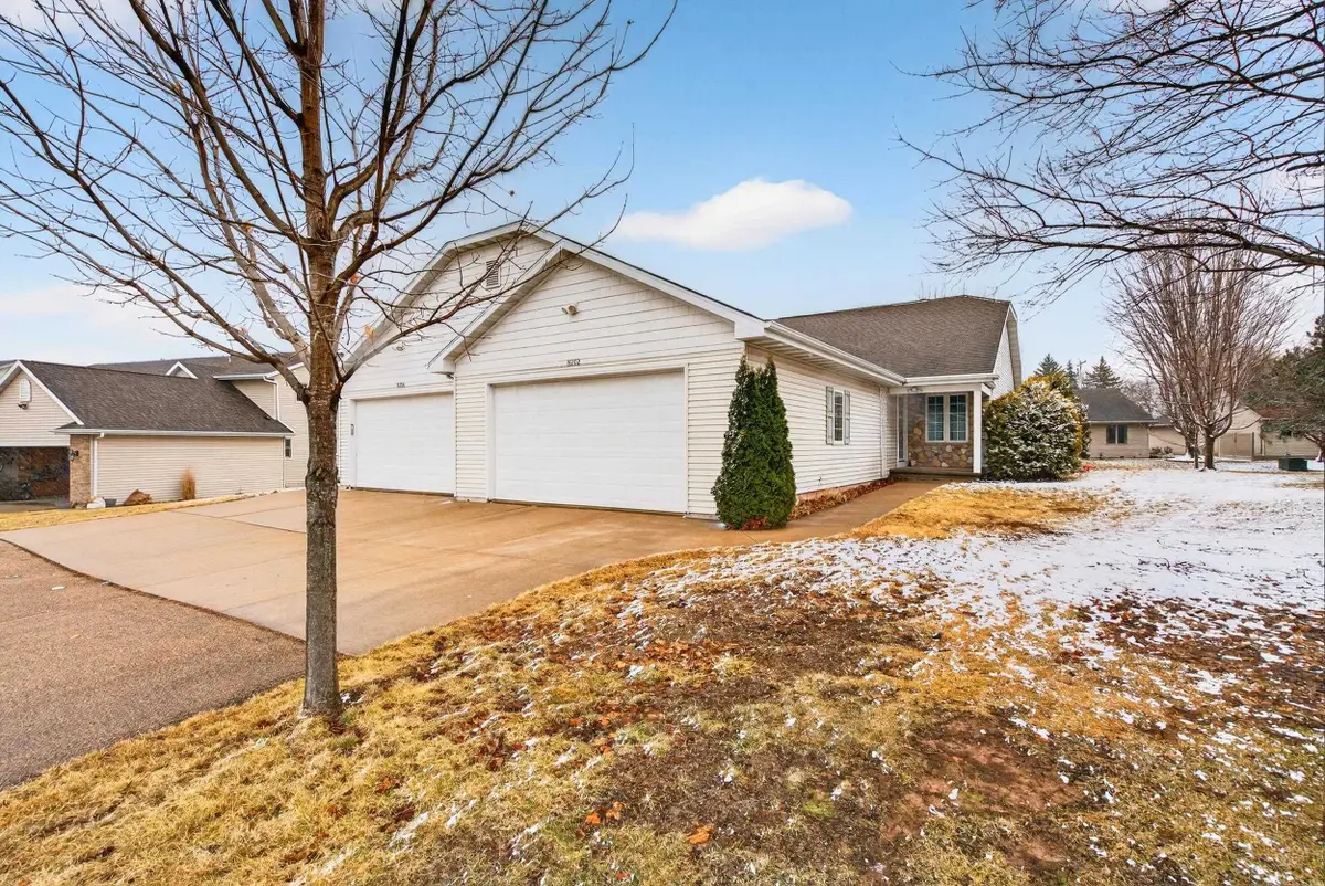 N262 Eastowne Lane, Appleton, WI 54915-6154 - #1