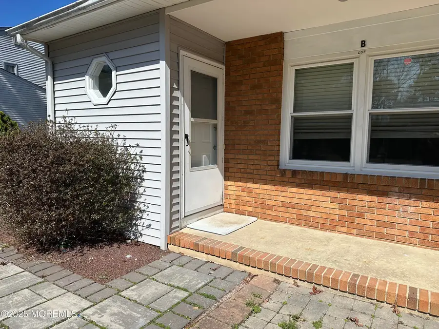 200 Leeward Road #B, Manahawkin, NJ 08050 - Image #2