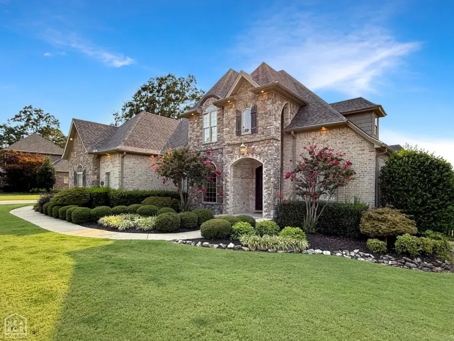 4305 Woodcrest Drive, Jonesboro, AR 72404 - #2