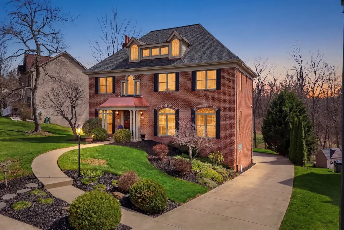 113 Amy Jo Lane, Coraopolis, PA 15108 - #1