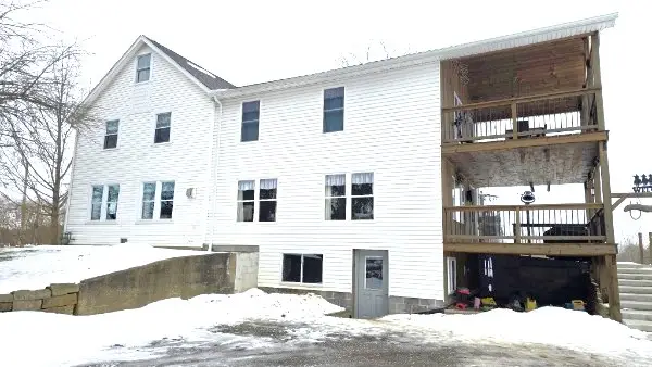 4194 Helsley Fusselman Road, Southington, OH 44470