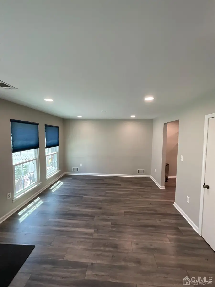 233 Kempsey Drive Drive, North Brunswick, NJ 08902 - Image #2