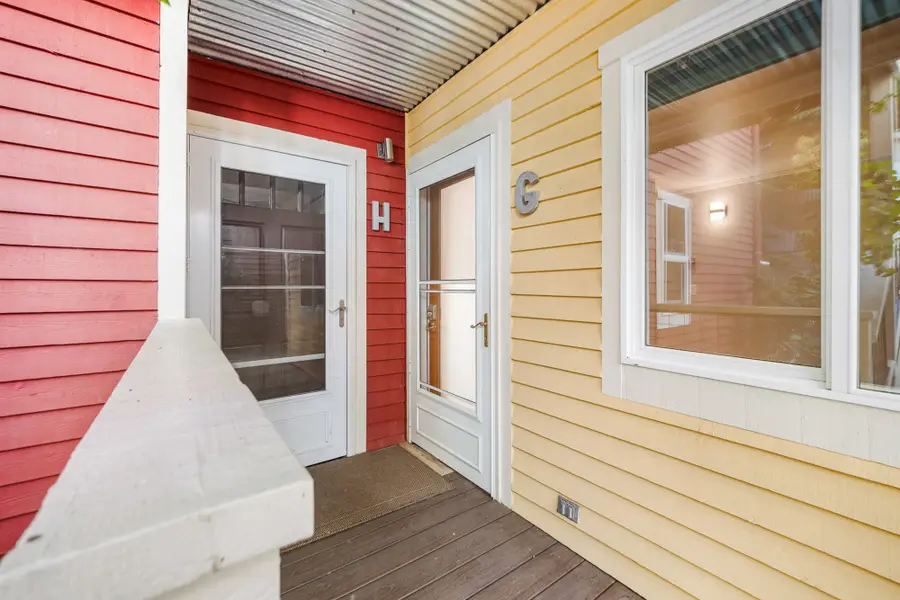 2400 E Howell Street #G, Seattle, WA 98122 - Image #2