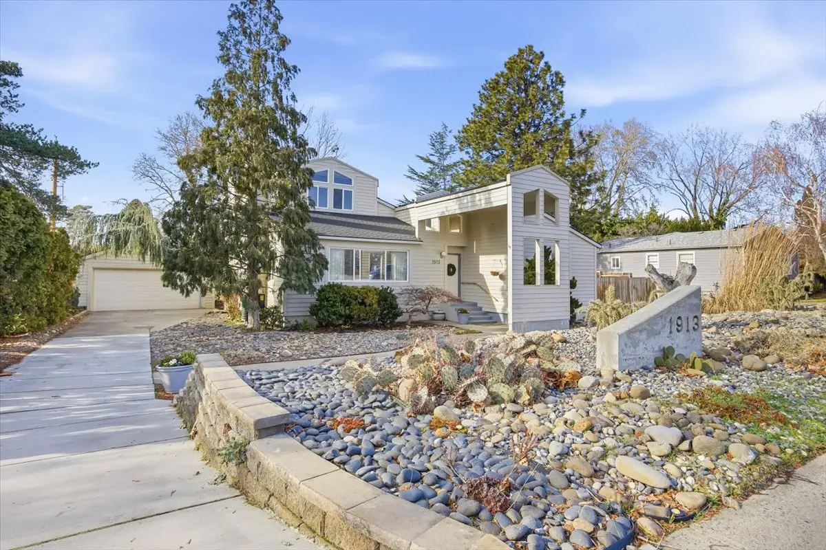 1913 Davison Ave., Richland, WA 99354 - #1