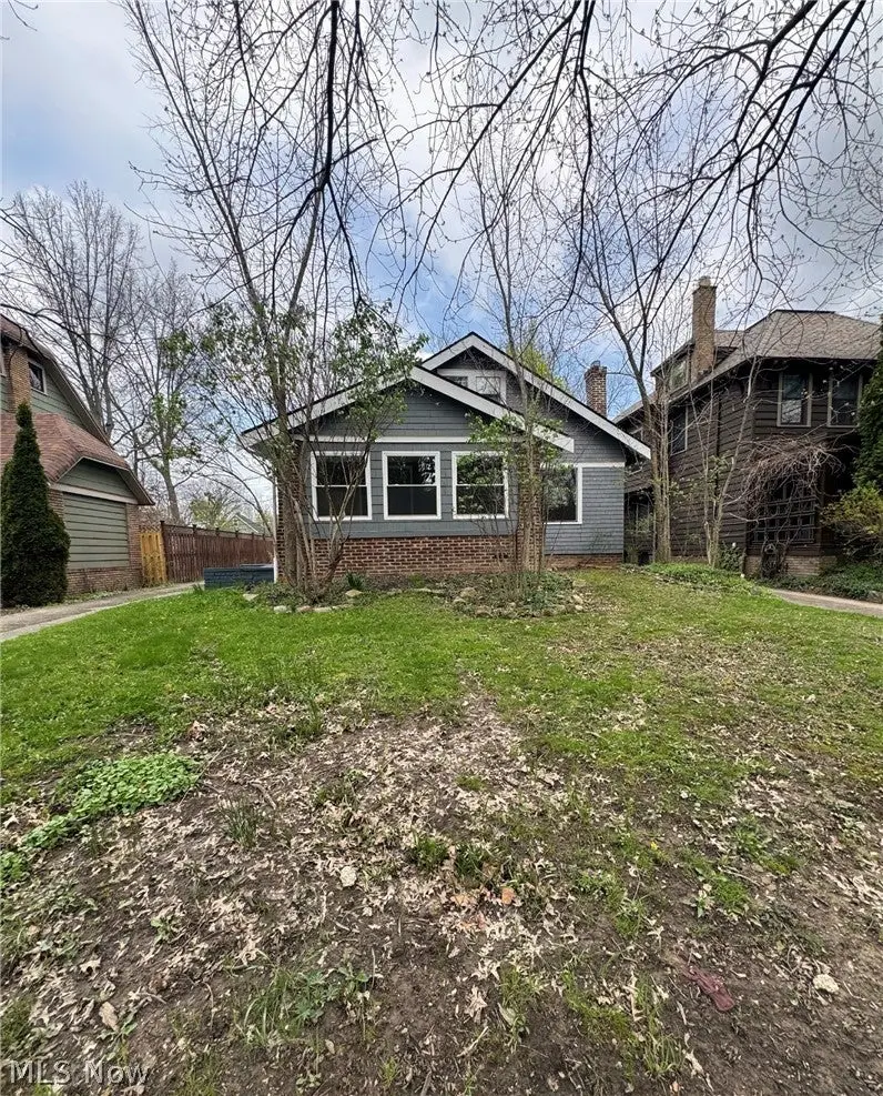 3327 Bradford Road, Cleveland Heights, OH 44118 - #1