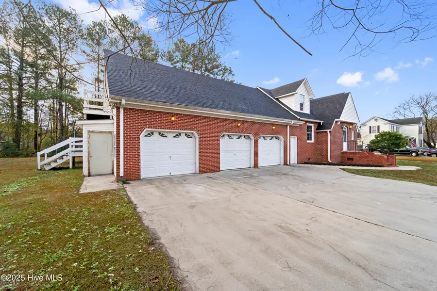 190 Huffmantown Road, Richlands, NC 28574 - #2