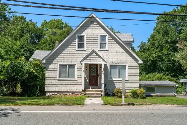 55 Chestnut St, North Reading, MA 01864
