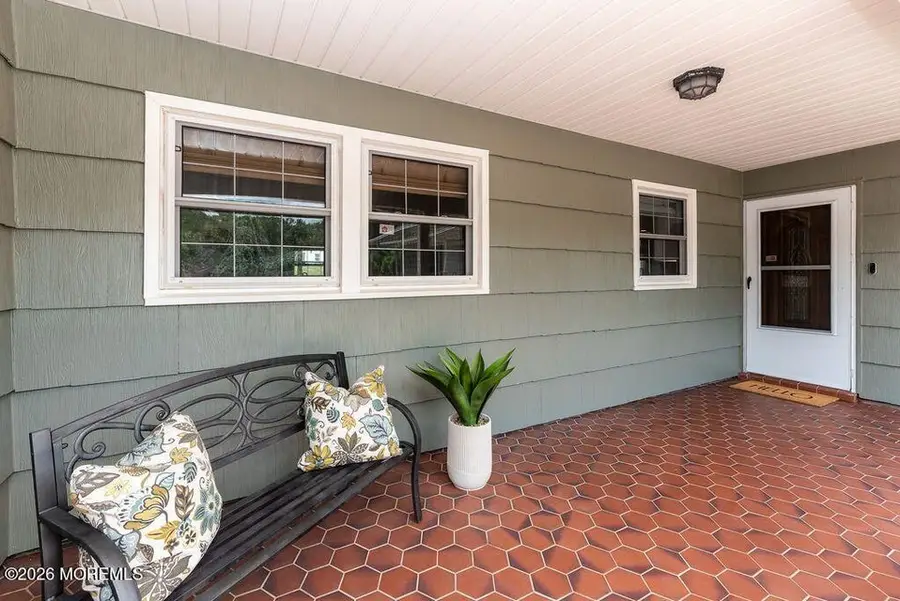 18 Girard Street, Marlboro, NJ 07746 - #3