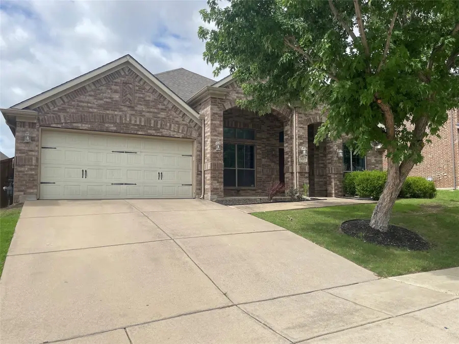 421 Brighton Street, Roanoke, TX 76262 - #2