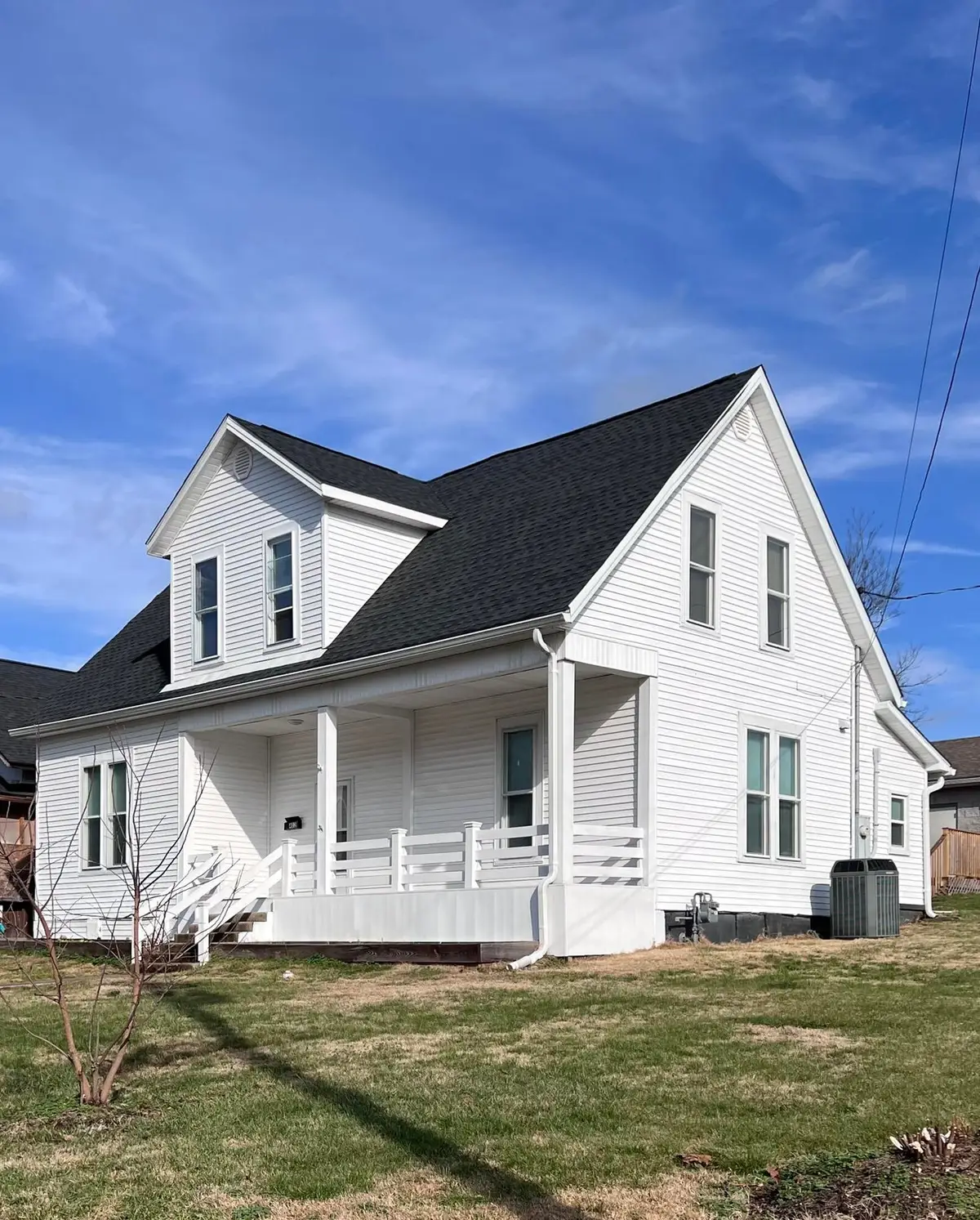 402 Park Avenue, Irvine, KY 40336 - Image #1