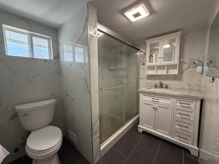 402 Park Avenue, Irvine, KY 40336 - Image #2