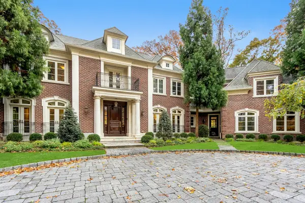 10 Berkery Place, Alpine, NJ 07620