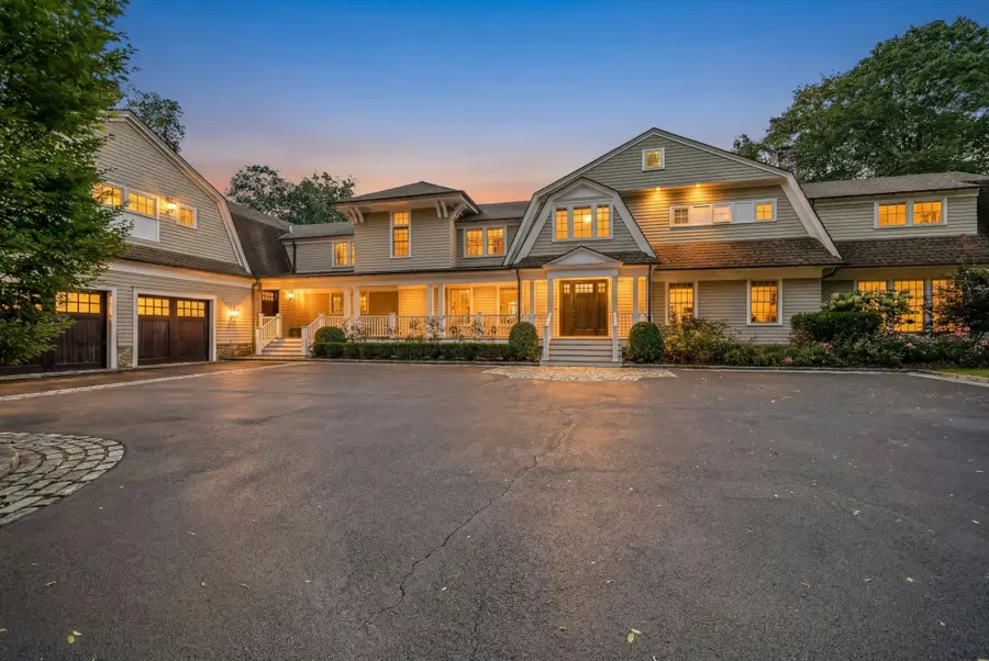 192 Burtis Lane, Muttontown, NY 11791 - #2