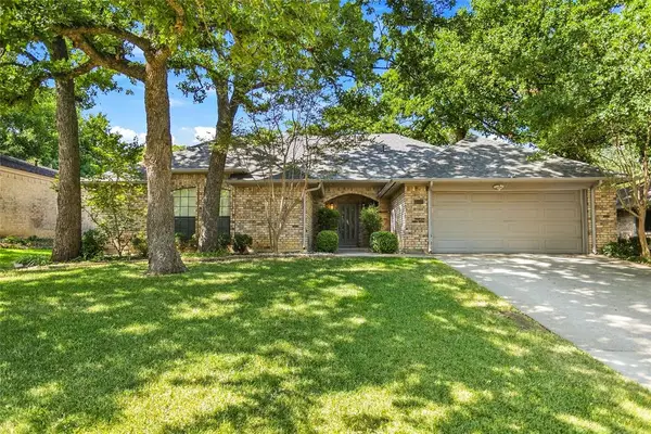 3407 Commander Court, Arlington, TX 76017